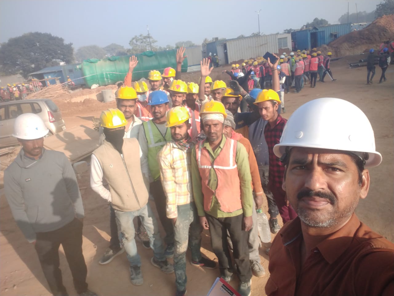 100+ all type manpower available